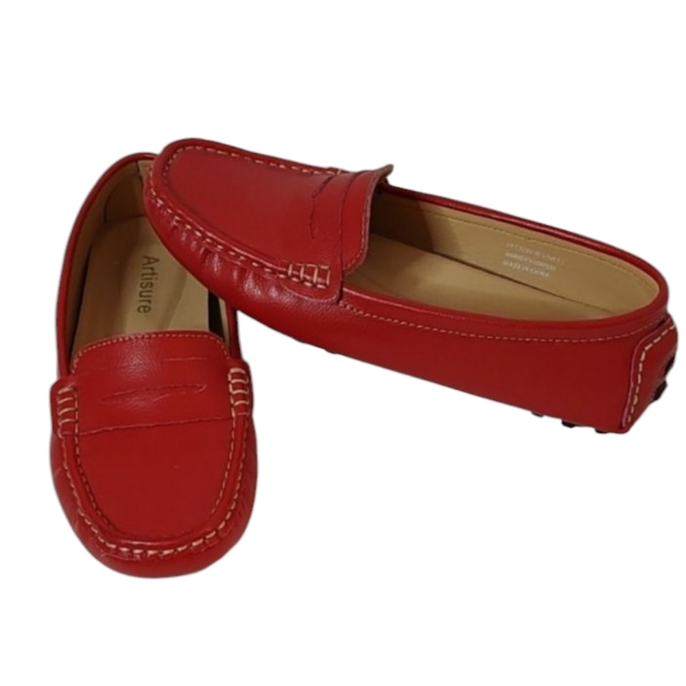 New Artisure Red Women's Loafers sz 7.5 Add a pop of color to any outfit.